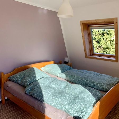 Kleines Reihenhaus Im Chiemgau Apartment Siegsdorf Bagian luar foto