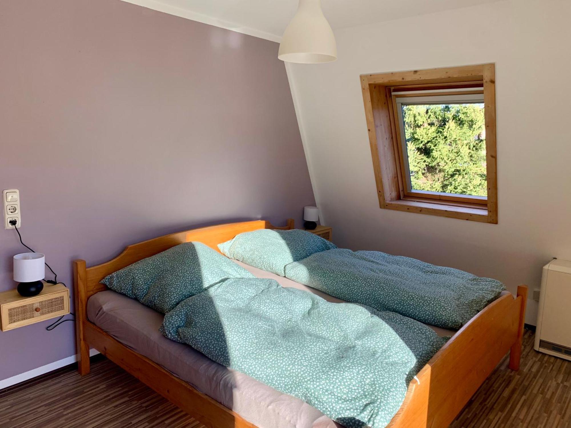 Kleines Reihenhaus Im Chiemgau Apartment Siegsdorf Bagian luar foto